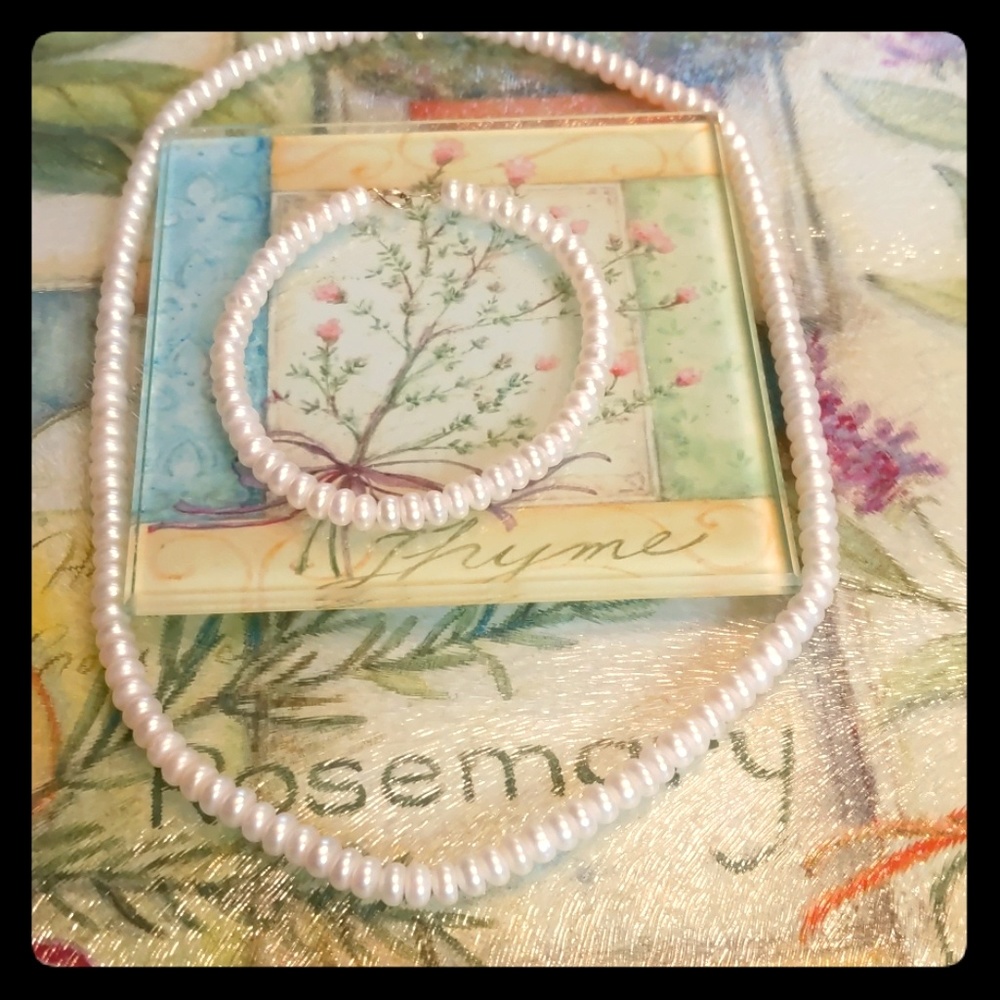 Pearl Necklace and Bracelet